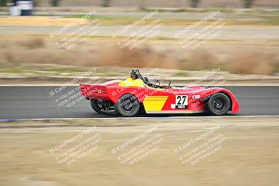 media/Jan-26-2025-CalClub SCCA (Sun) [[cfcea7df88]]/Group 6/Race/